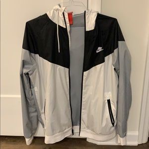 Nike windbreaker